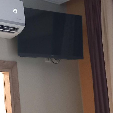 Hrysanthl Apartman Hriszí Aktí Haniá Kültér fotó