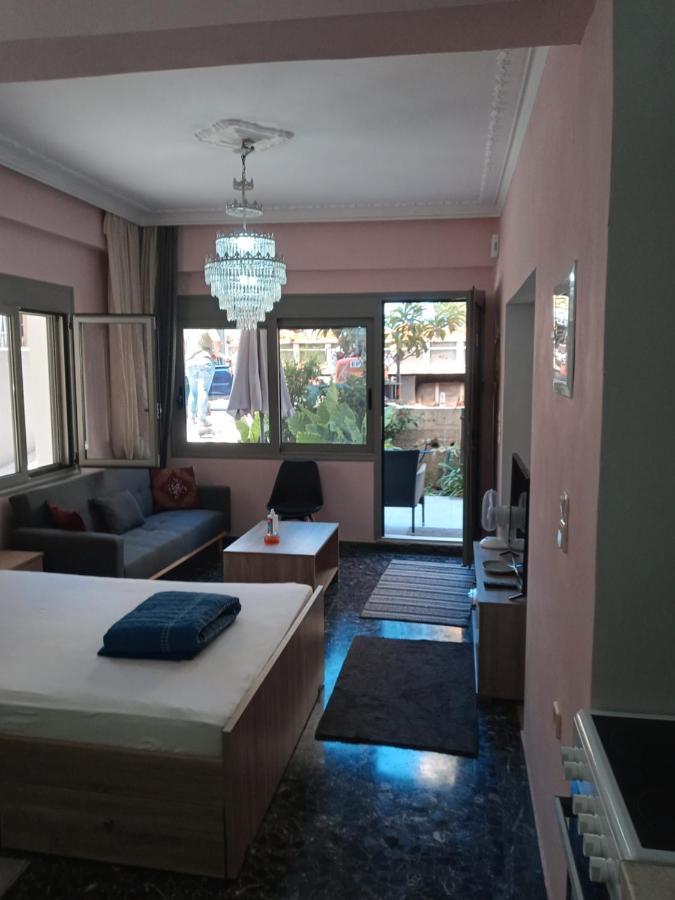 Hrysanthl Apartman Hriszí Aktí Haniá Kültér fotó
