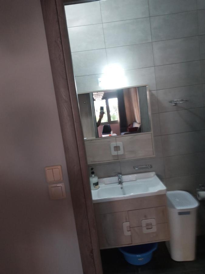Hrysanthl Apartman Hriszí Aktí Haniá Kültér fotó
